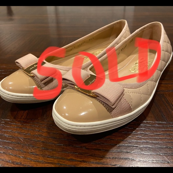 Salvatore Ferragamo Leather Slip-on Sneaker Flat - Picture 1 of 9